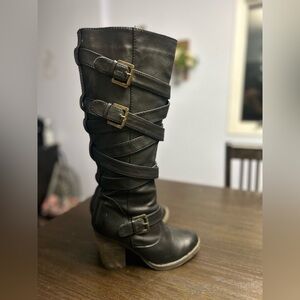 Shi by Journeys whin faux leather biker boots block‎ heels motorcycle rock goth